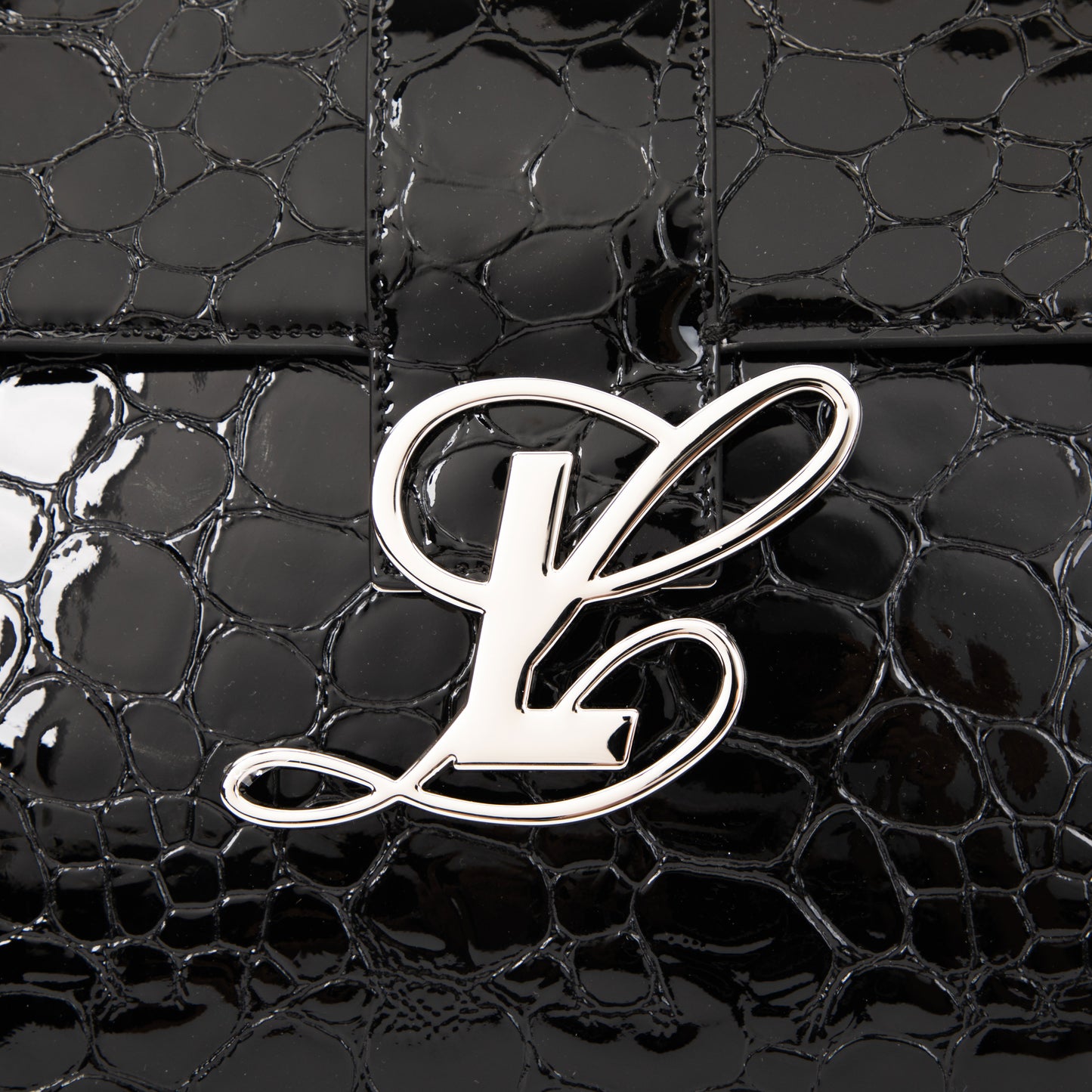Black Glossy Pebble Yahaira