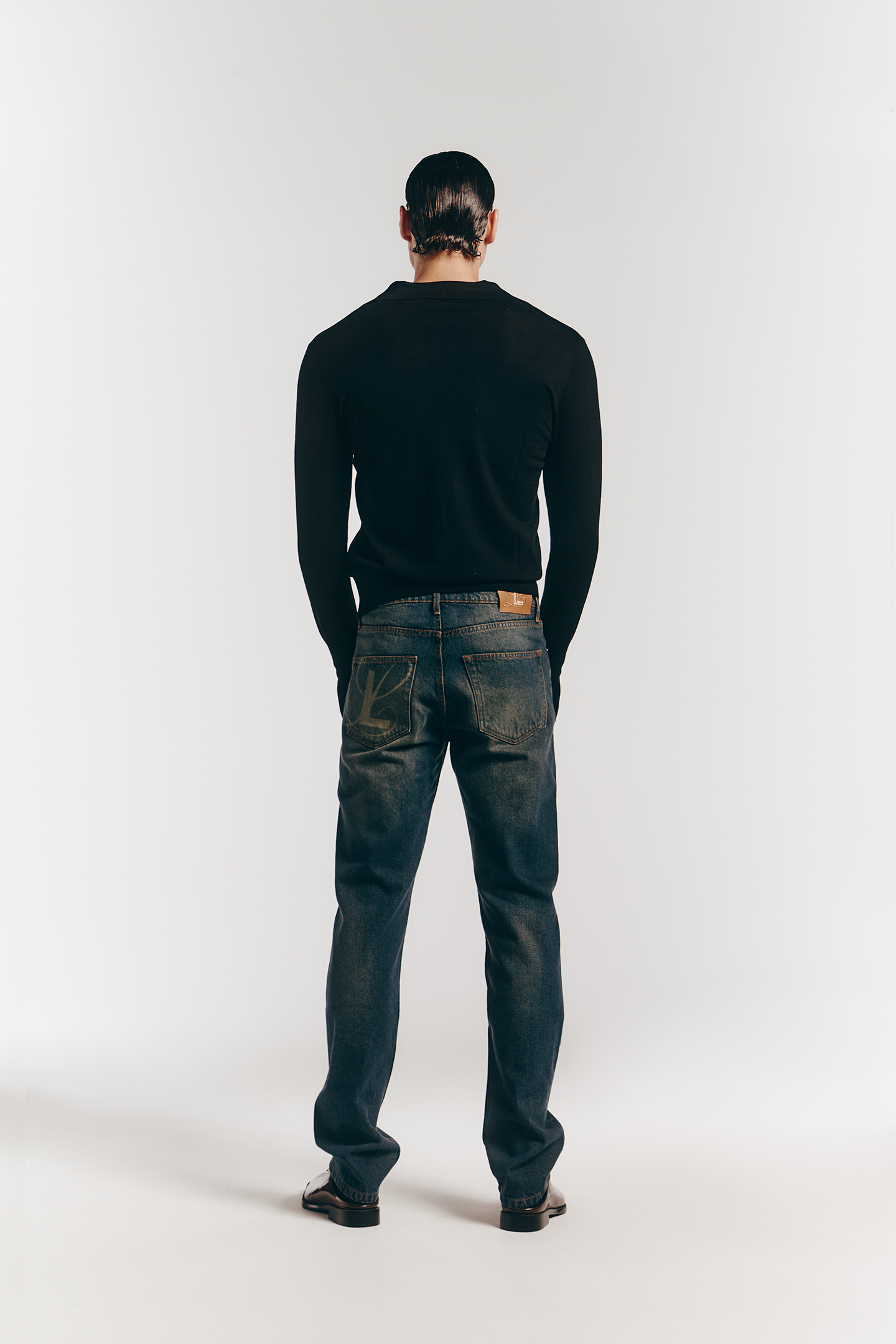 Diamond Denim in Dark Wash