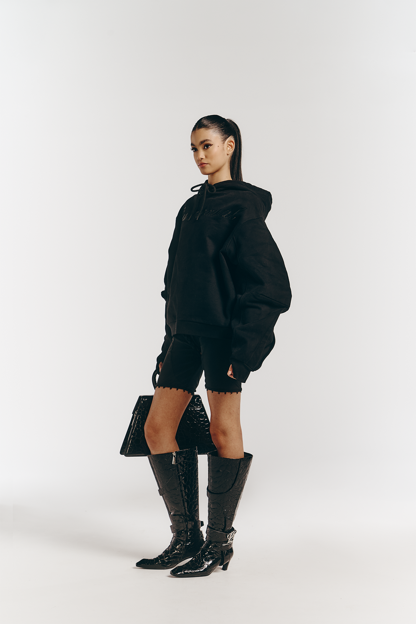 Luarsexual Hoodie in Black