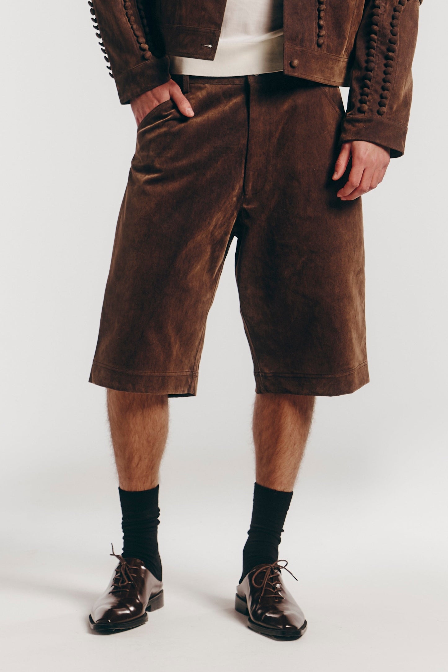 Farmer Short in Brown Enzyme Denim