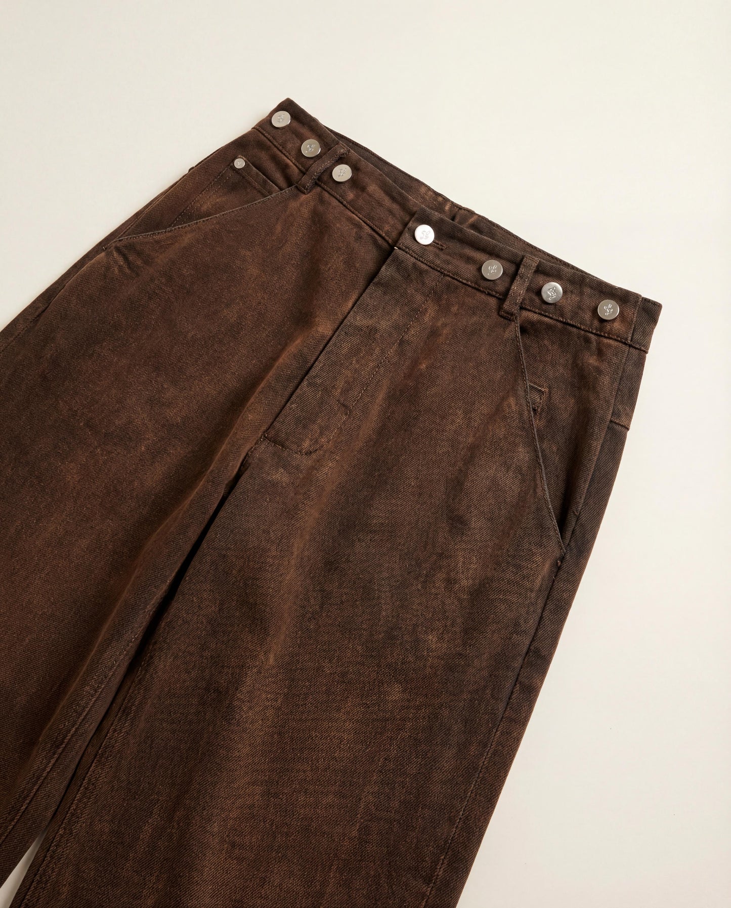 Farmer Pant in Brown Enzyme Denim