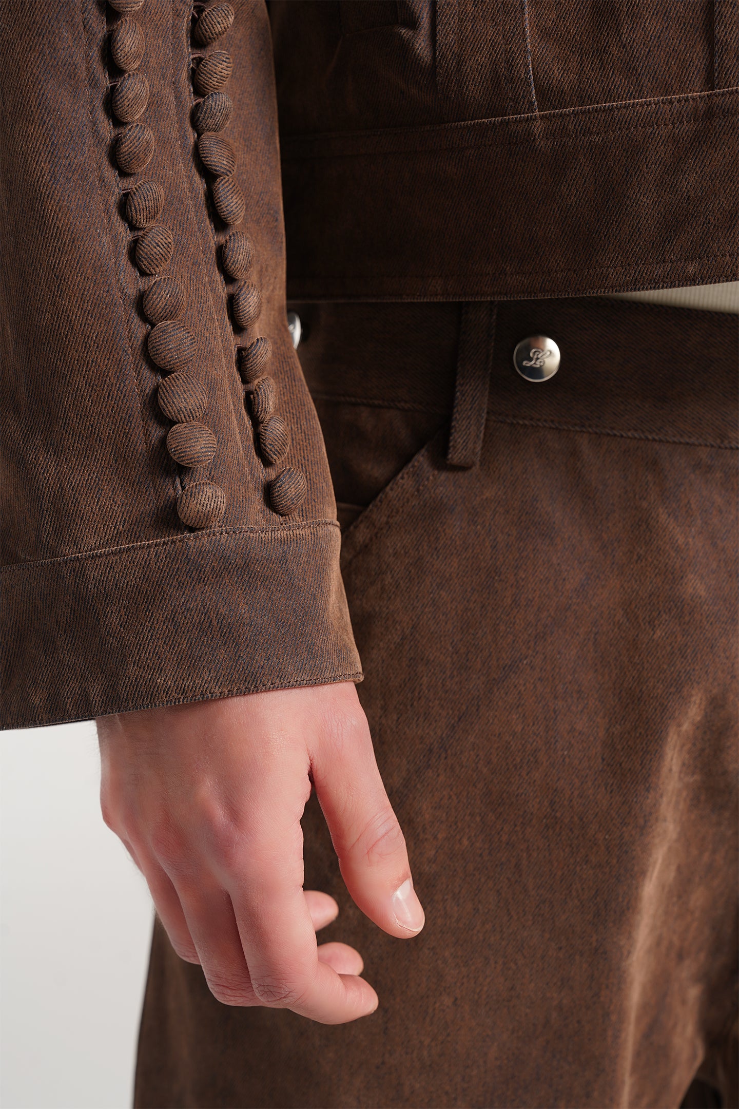 Unbutton Jacket in Brown Enzyme Denim